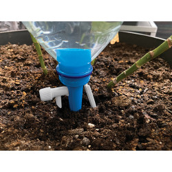 SISTEMA RIEGO MACETAS PARA BOTELLA